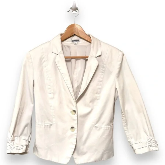 Express White 2 Button 3/4 Ruched Sleeves with Notched Lapels and Tailored Fit - Picture 8 of 15